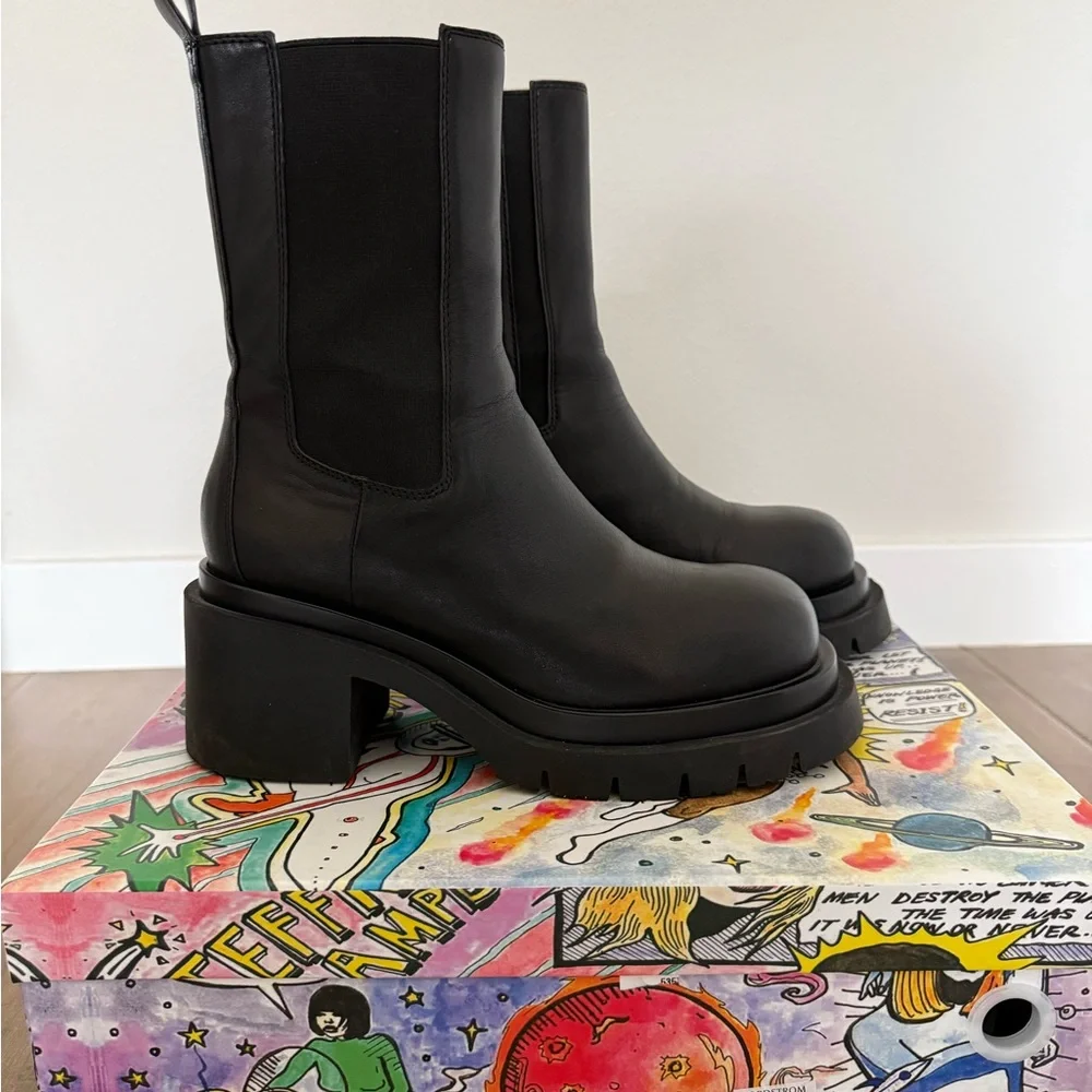 Jeffrey Campbell Lopped Black Leather Boots - Picture 8 of 11